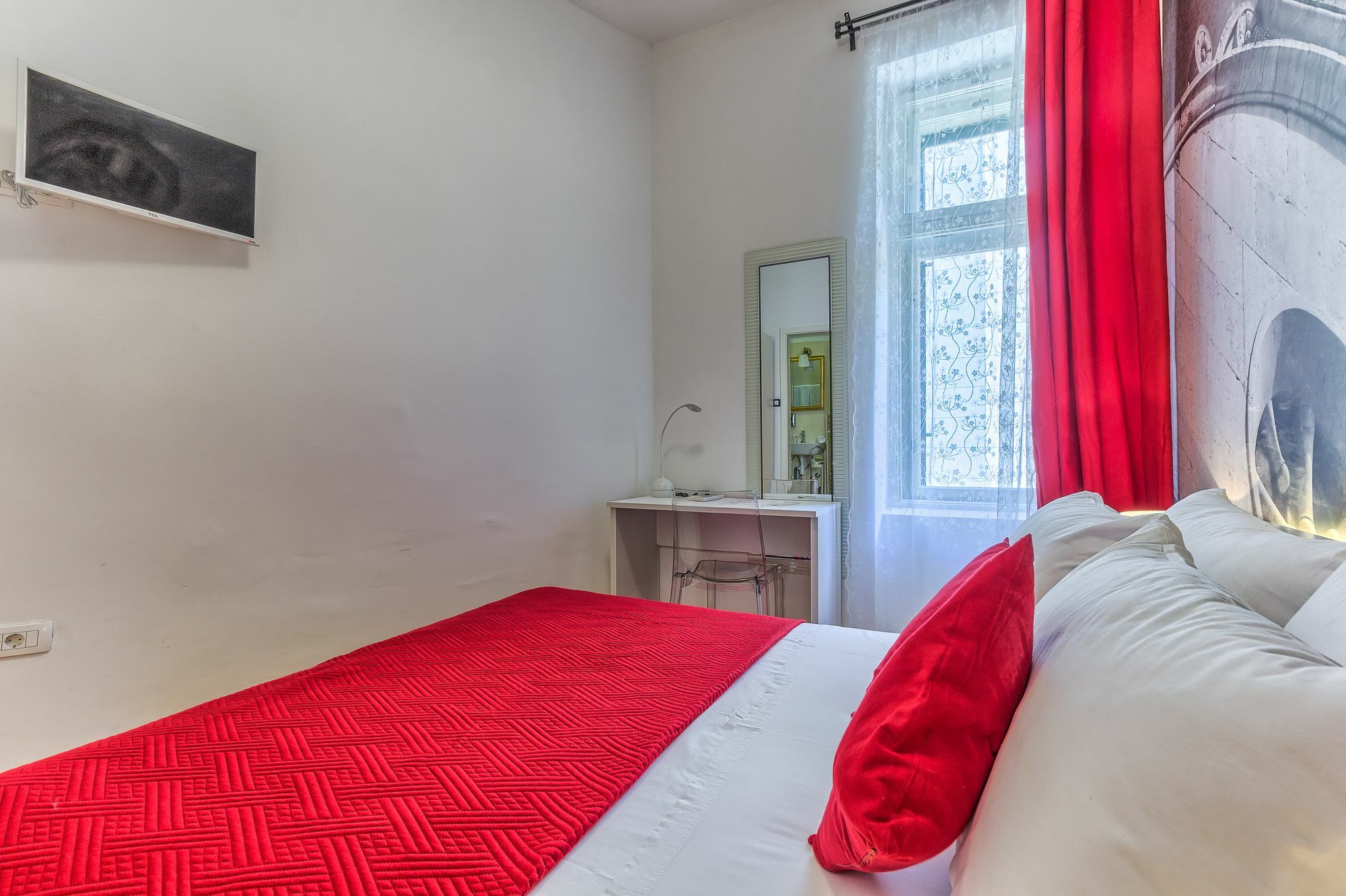 Split Urban Rooms III Luaran gambar